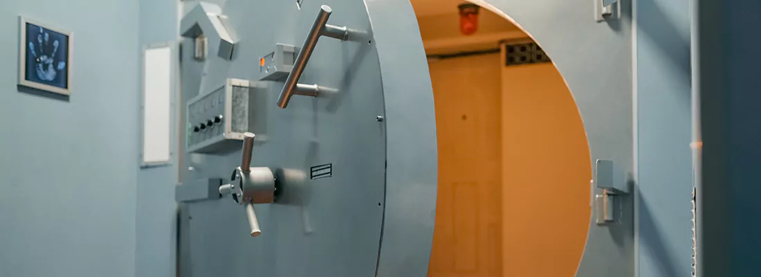 Vault and Safe locksmith services in Miramar, FL